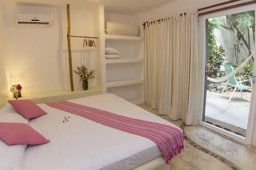 The Blue Pearl Suites 신데 델 카르멘 3*,